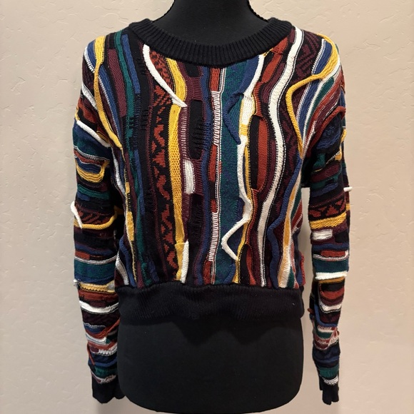 Colorful Knit Patterned Sweater - Picture 2 of 6